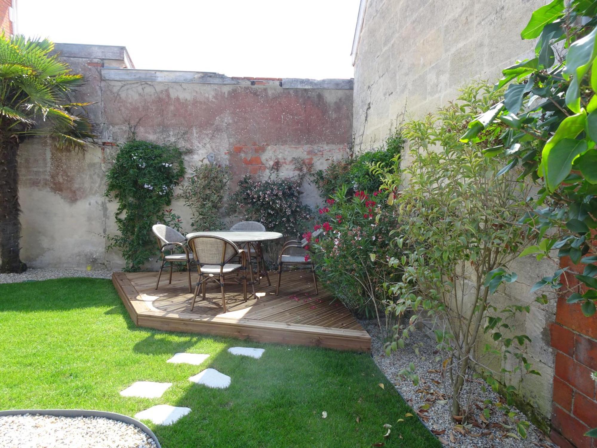Hotel 23 Soulac-sur-Mer Exterior foto